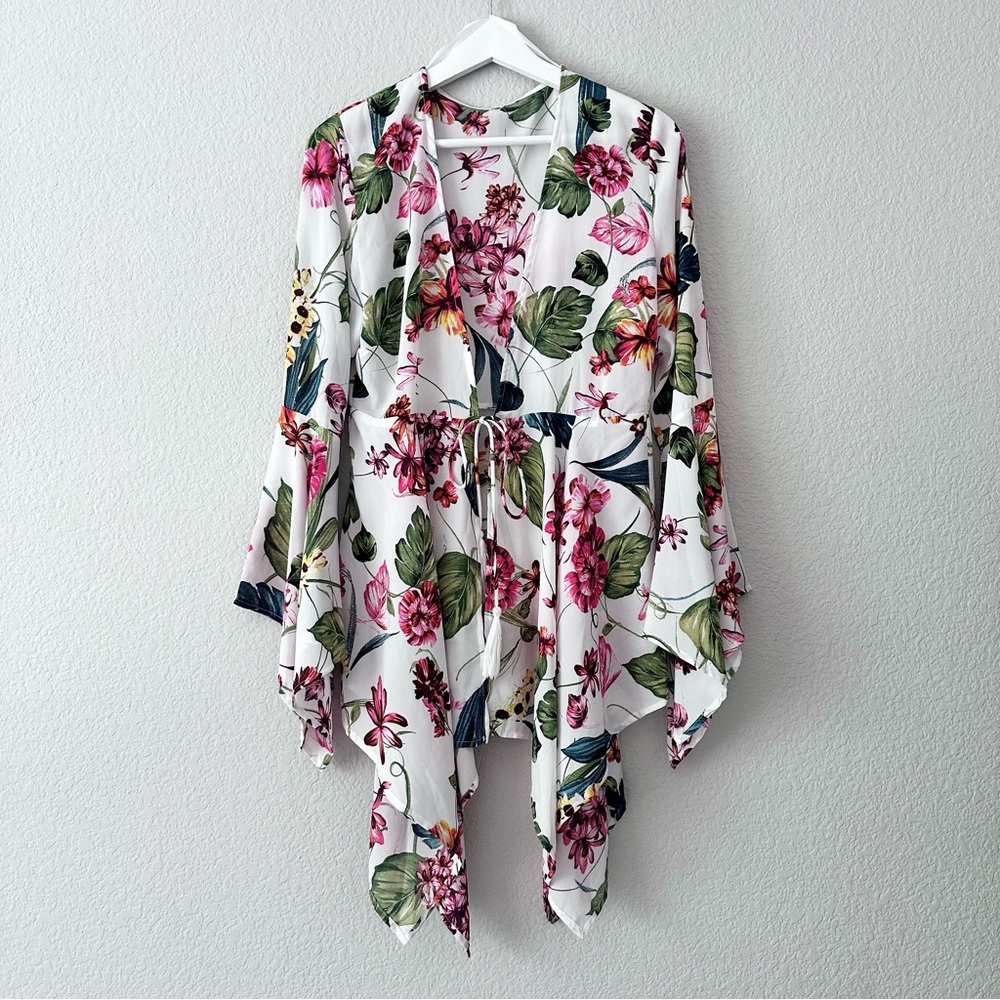 Tropical Bell Sleeve Kimono Top - Picture 2 of 8